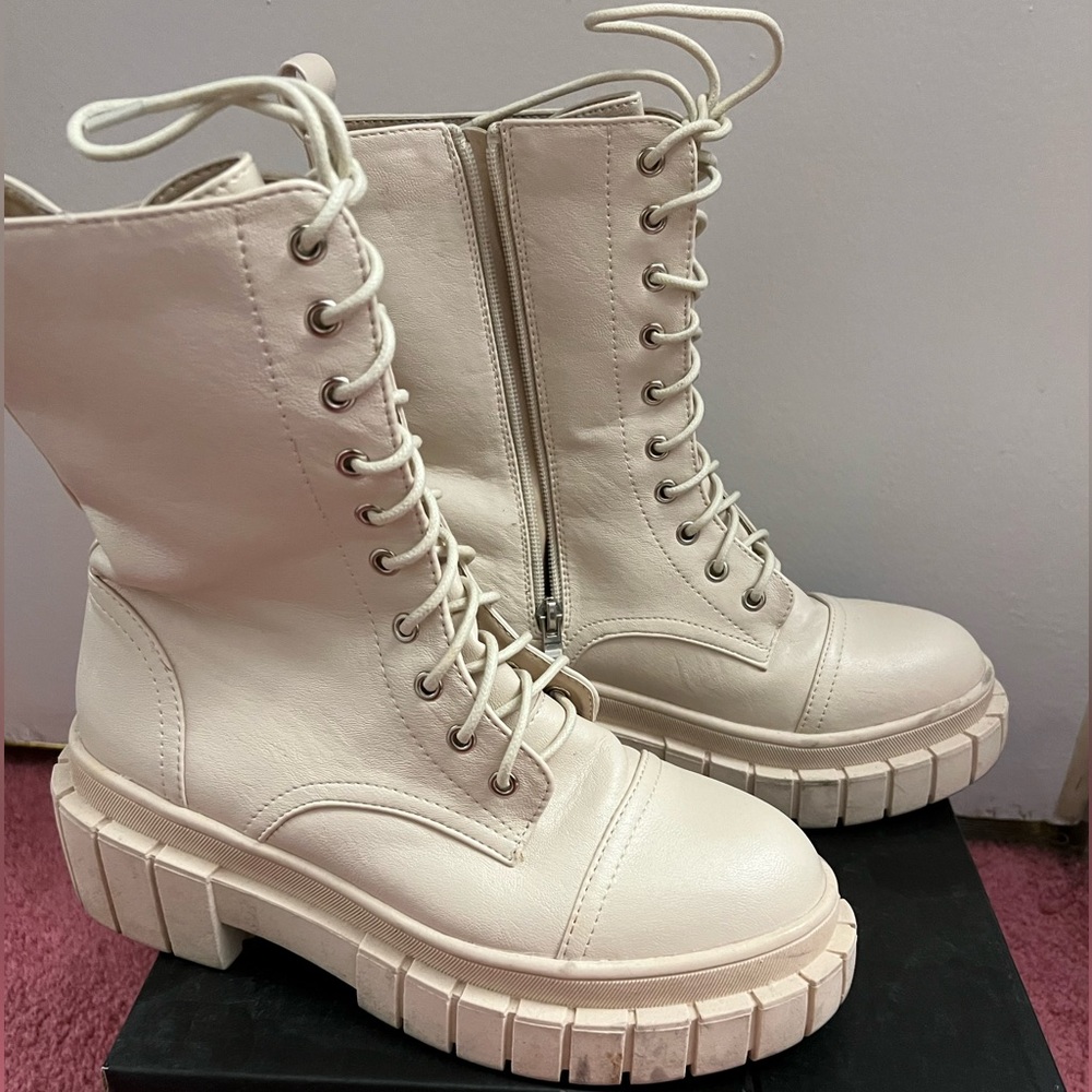Nastygal cream combat boots size 7